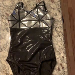 Gymnastics leotard